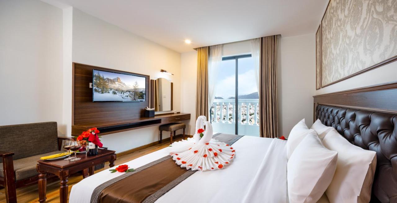 Imperial Nha Trang Hotell Exteriör bild