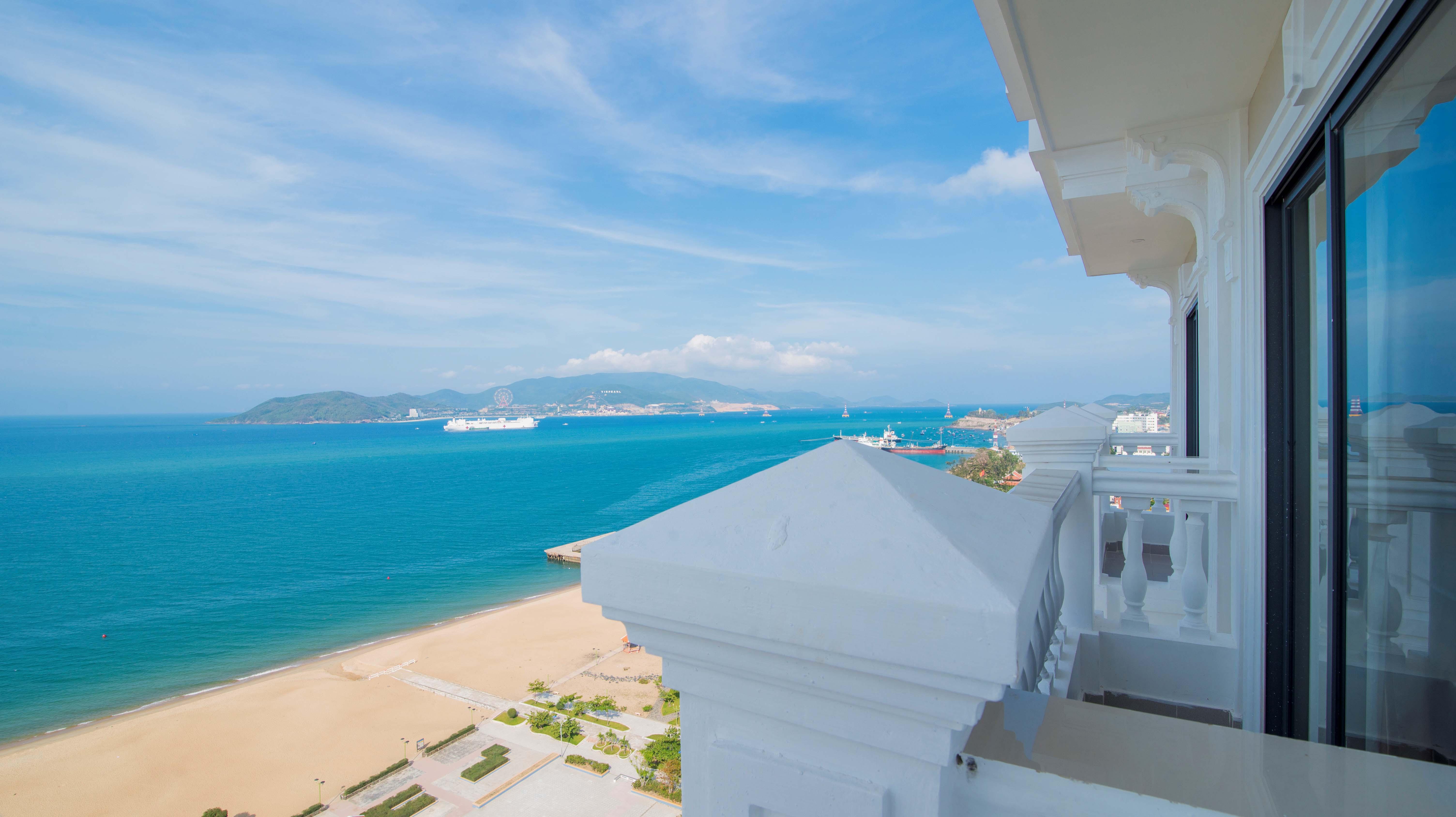Imperial Nha Trang Hotell Exteriör bild