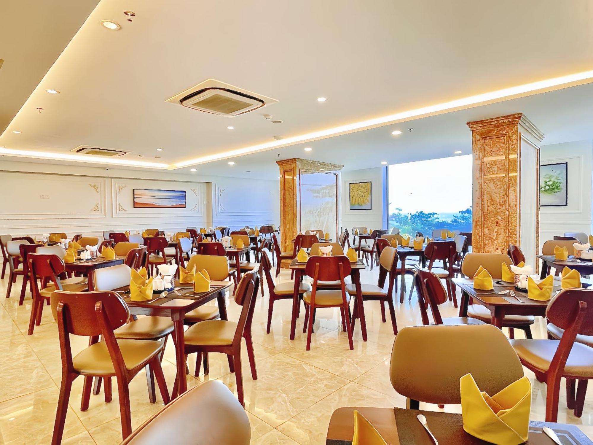 Imperial Nha Trang Hotell Exteriör bild